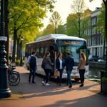 Effectief Groepsvervoer in Amsterdam: De Rol van Taxibusjes